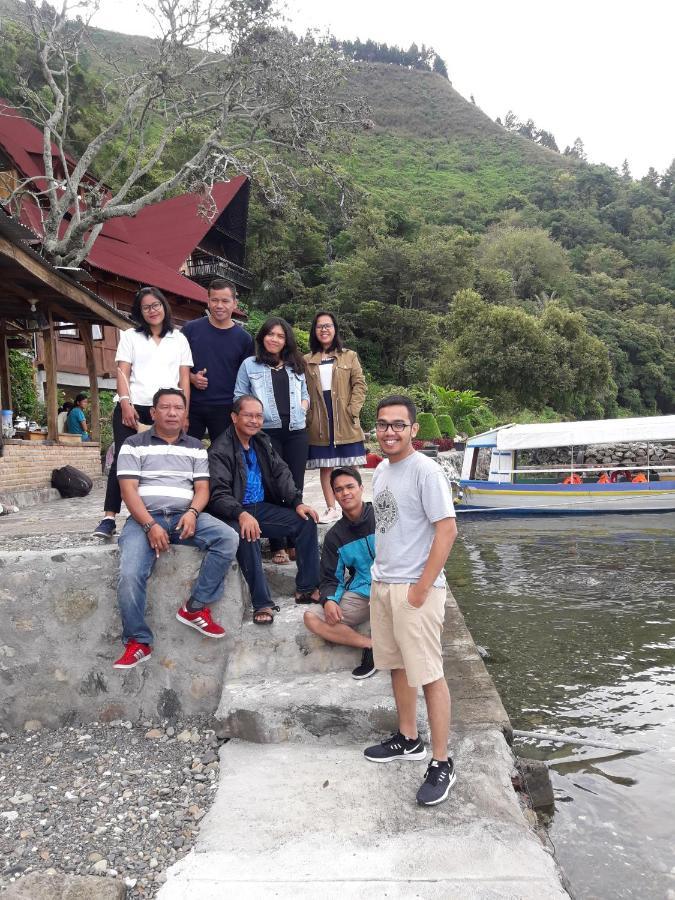 Pondok Berata Dapdap Balige Eksteriør billede