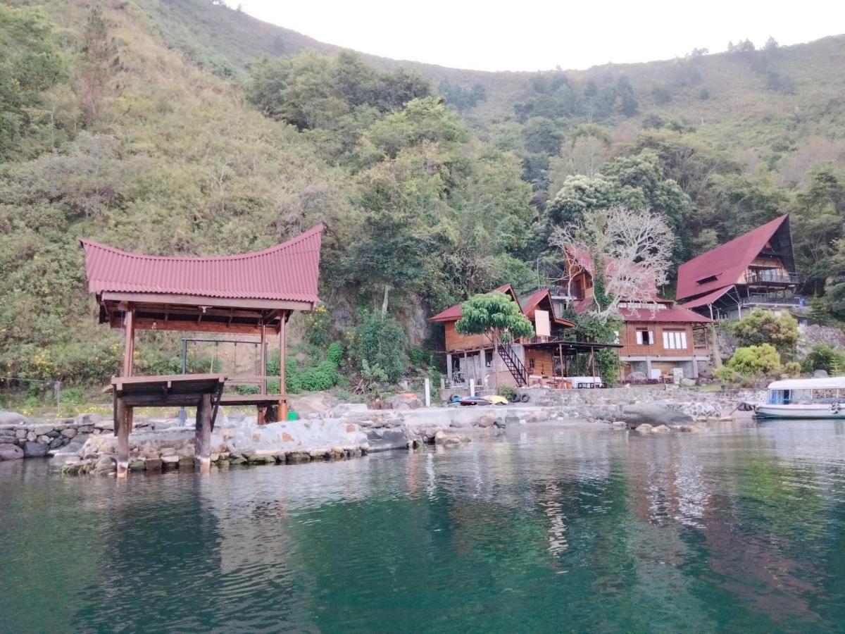 Pondok Berata Dapdap Balige Eksteriør billede